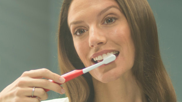 corsodyl toothbrush